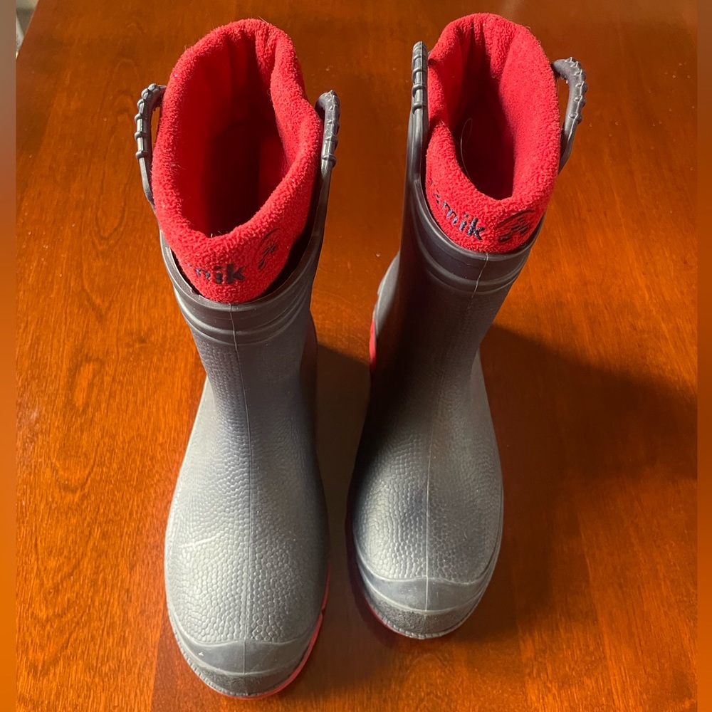 Kids Kamik Galoshes/Rain boot size 12